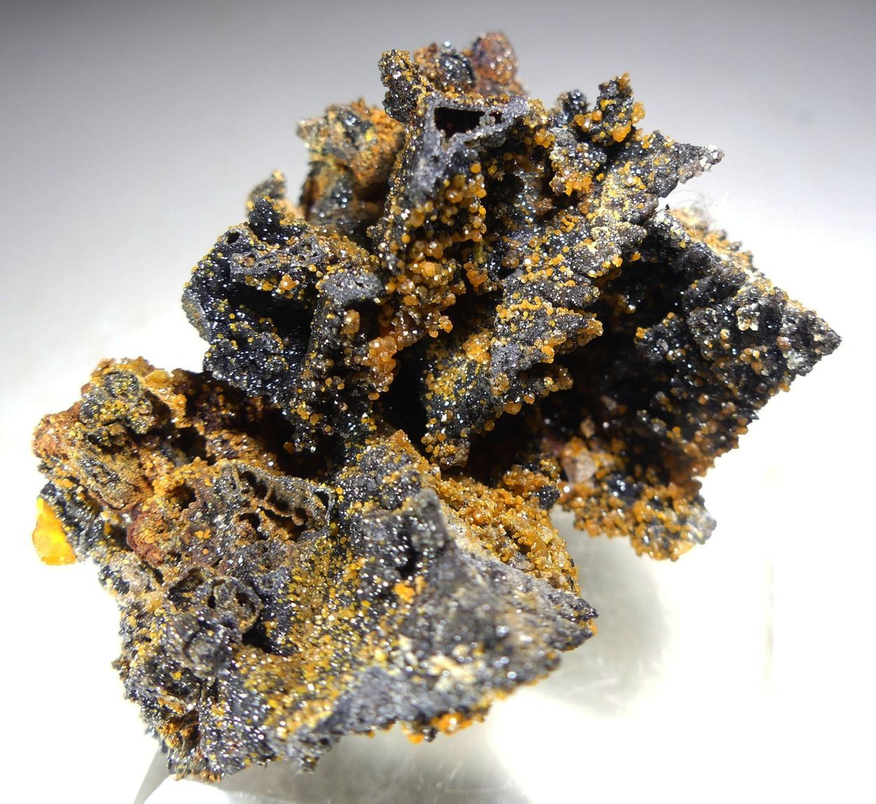 Willemite Psm Descloizite With Wulfenite