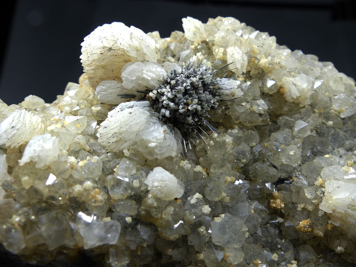 Stibnite With Dolomite & Calcite On Quartz