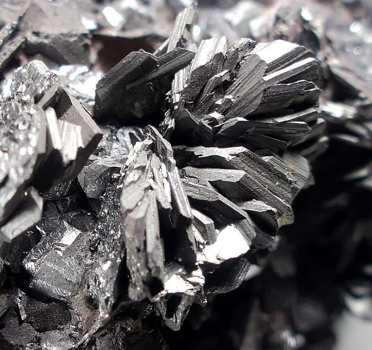 Semseyite On Sphalerite