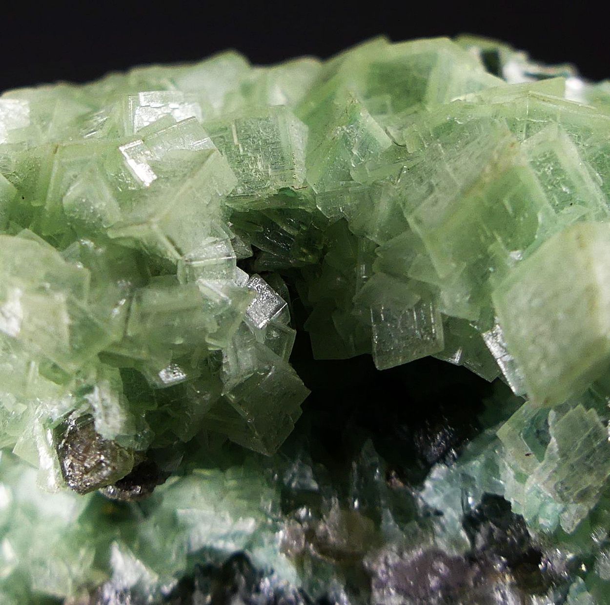 Cuprian Smithsonite
