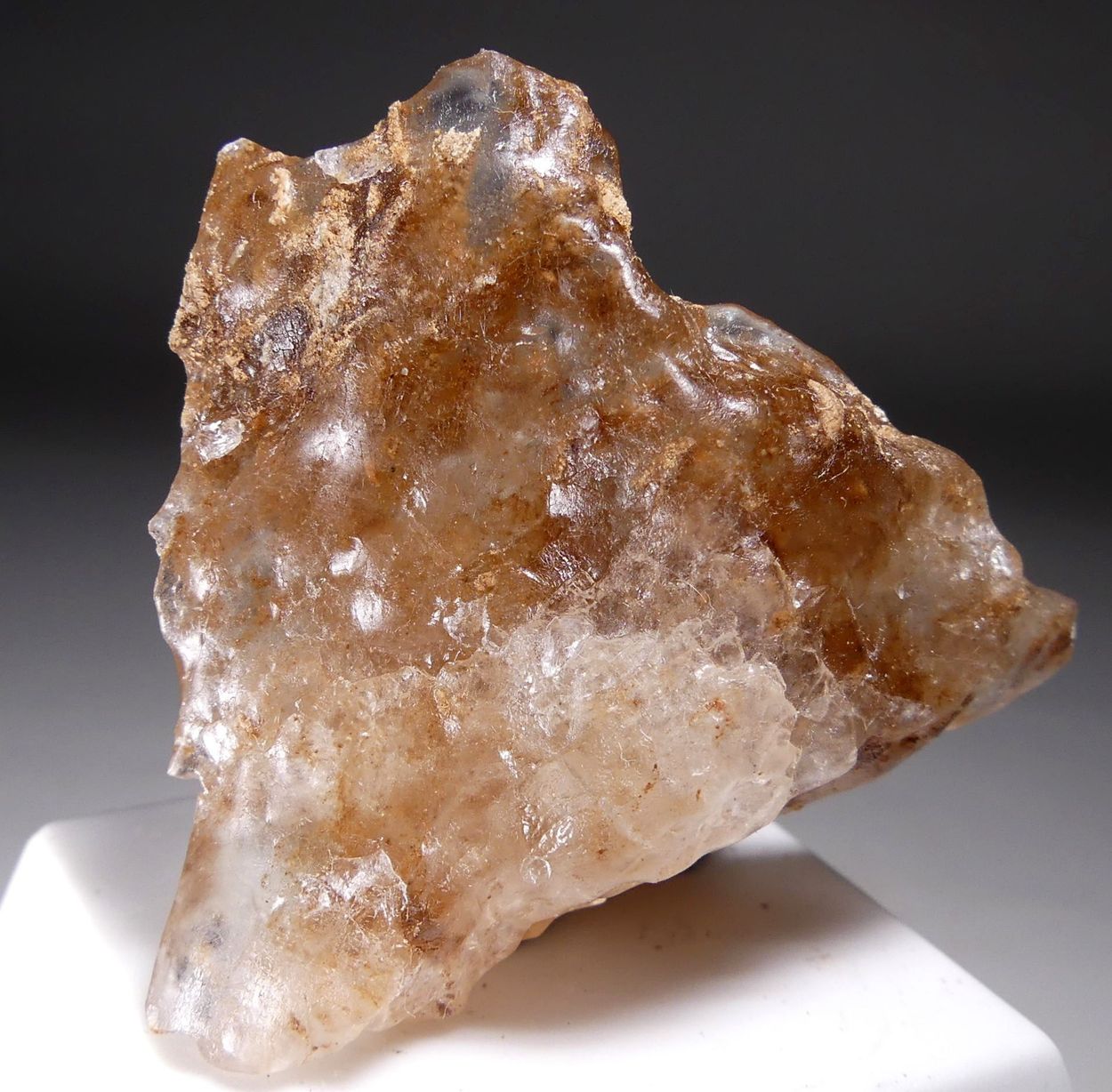 Braitschite-(Ce) In Halite