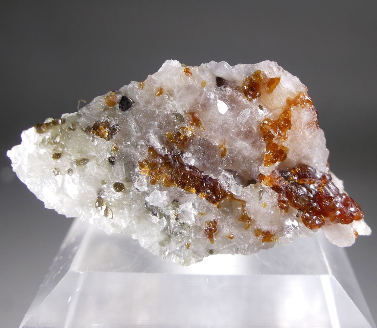 Chondrodite With Spinel & Diopside