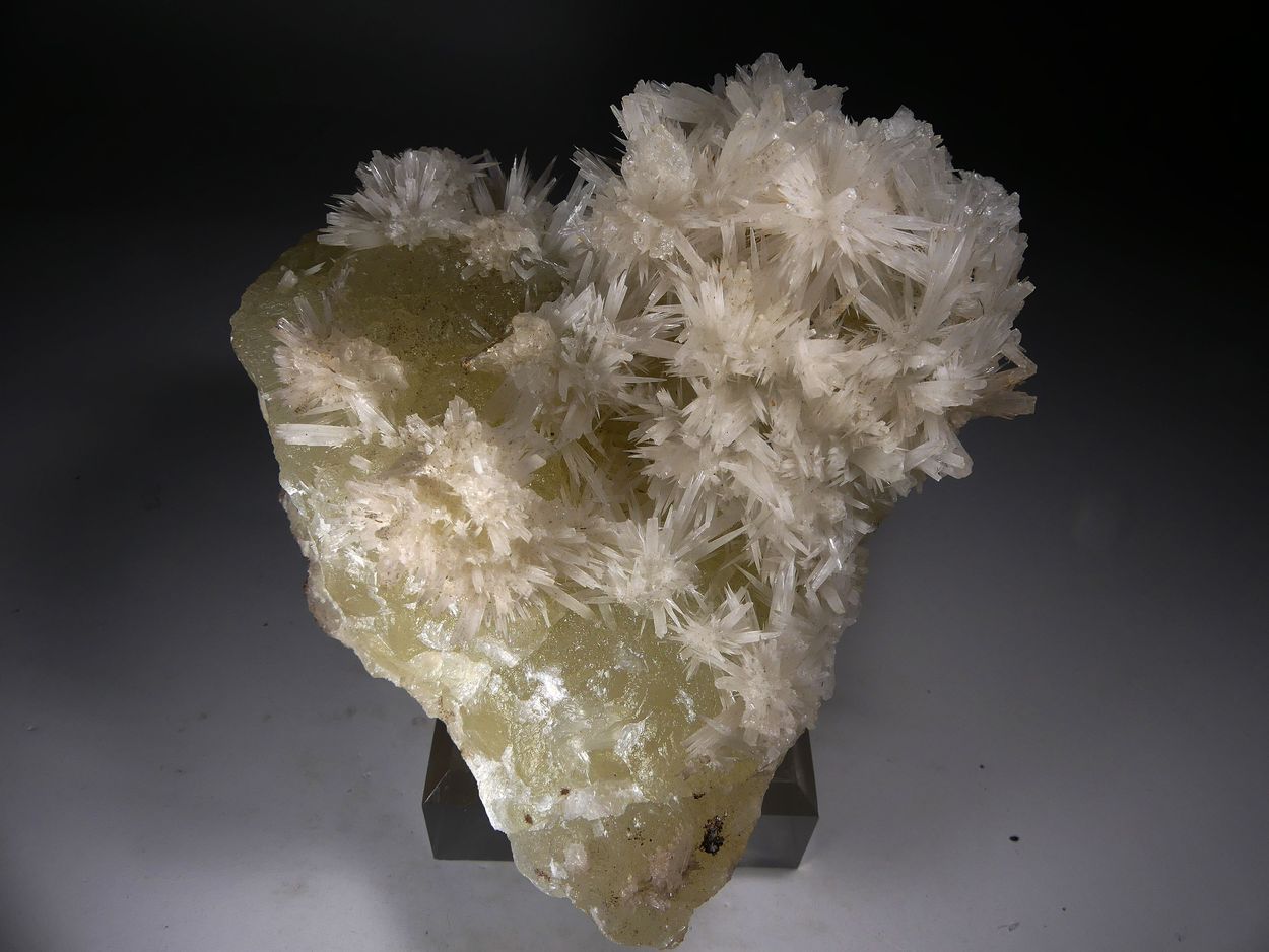 Aragonite On Calcite