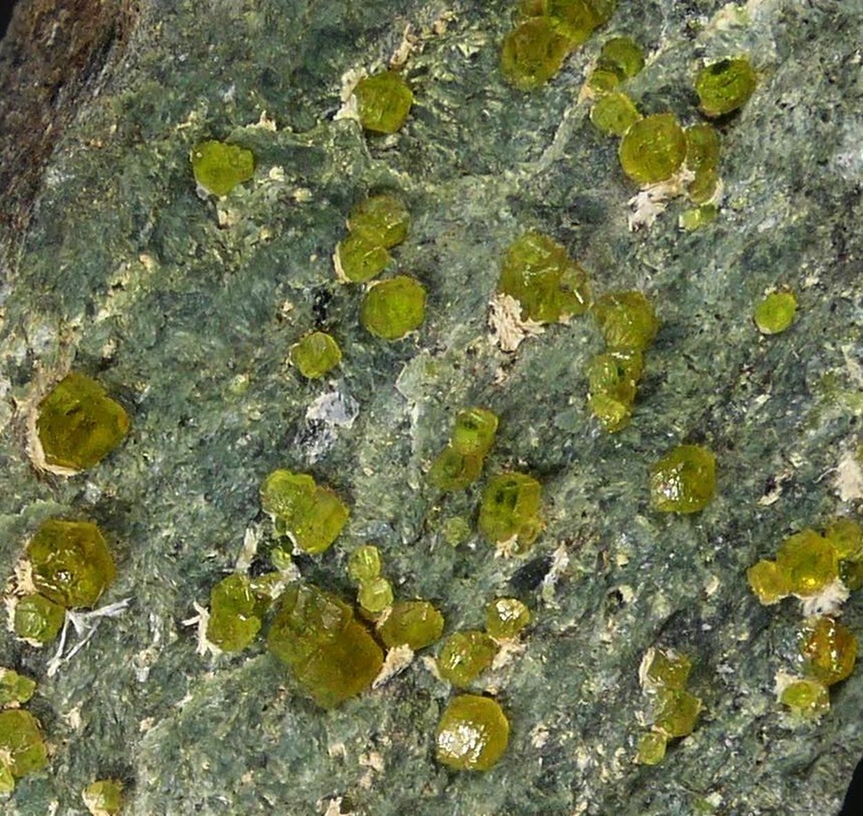 Demantoid