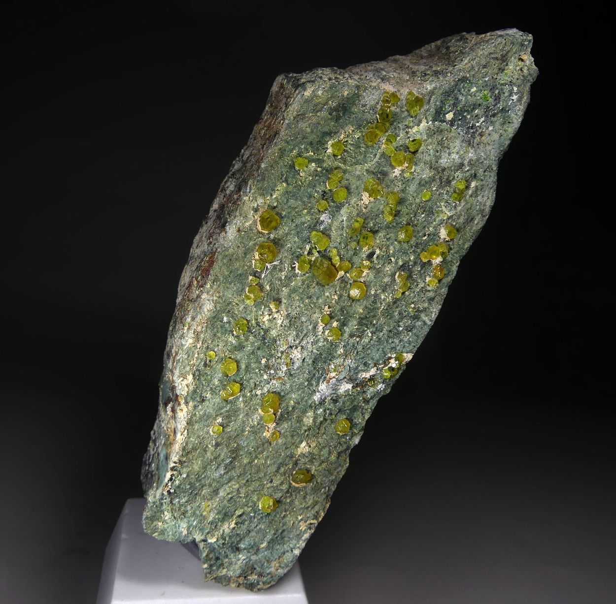 Demantoid