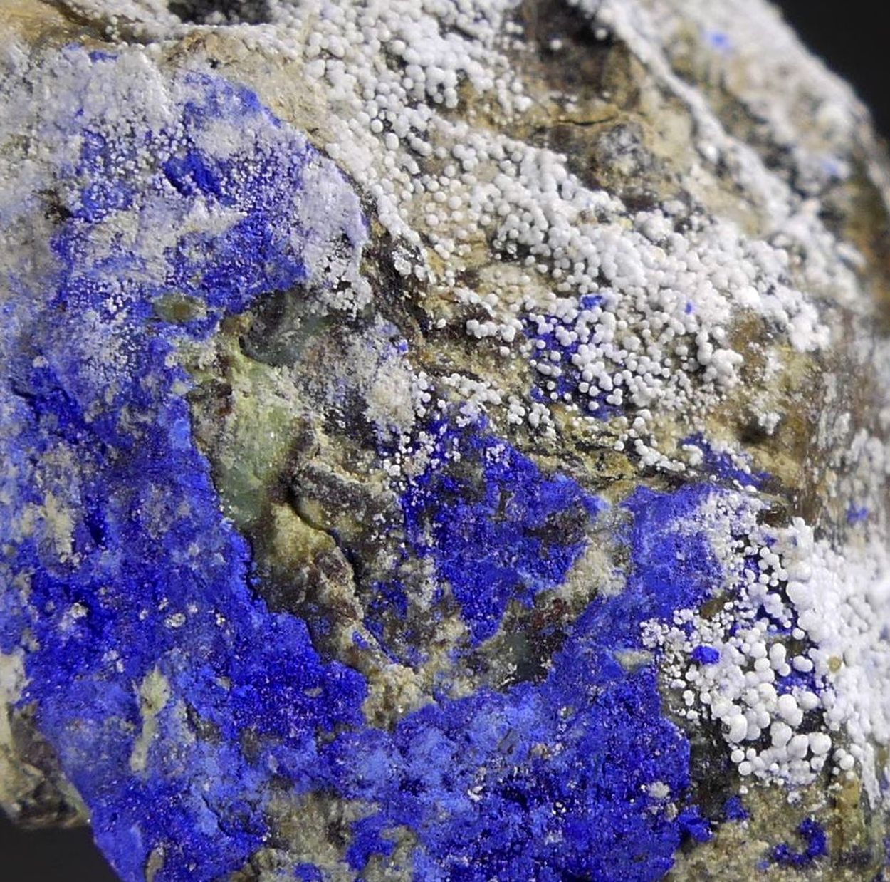 Callaghanite & Hydromagnesite