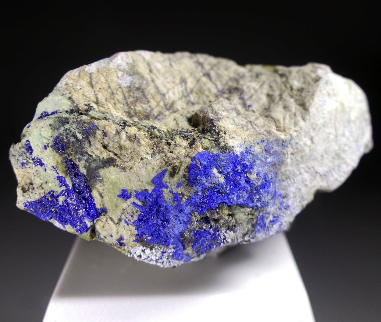 Callaghanite & Hydromagnesite