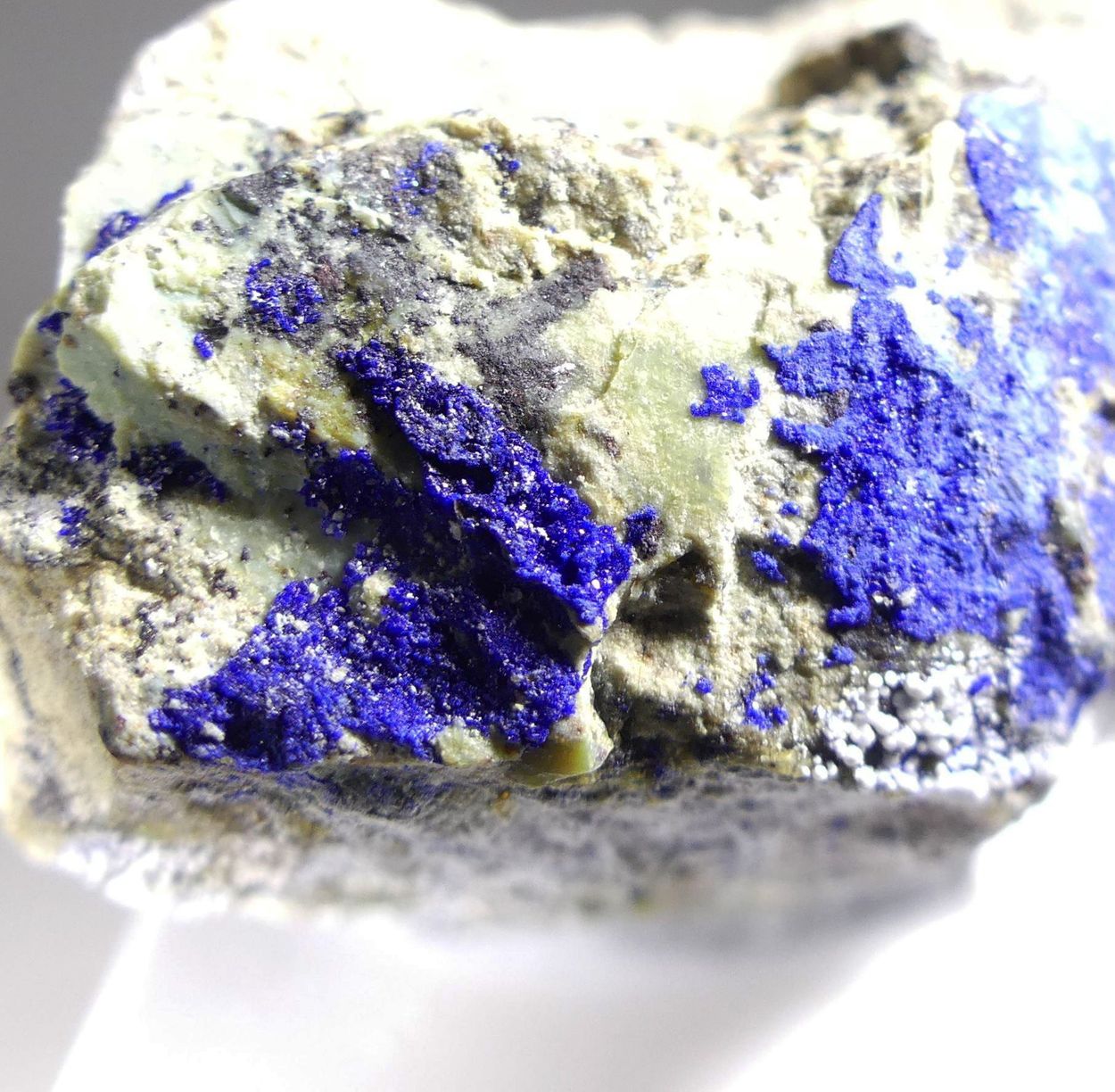 Callaghanite & Hydromagnesite