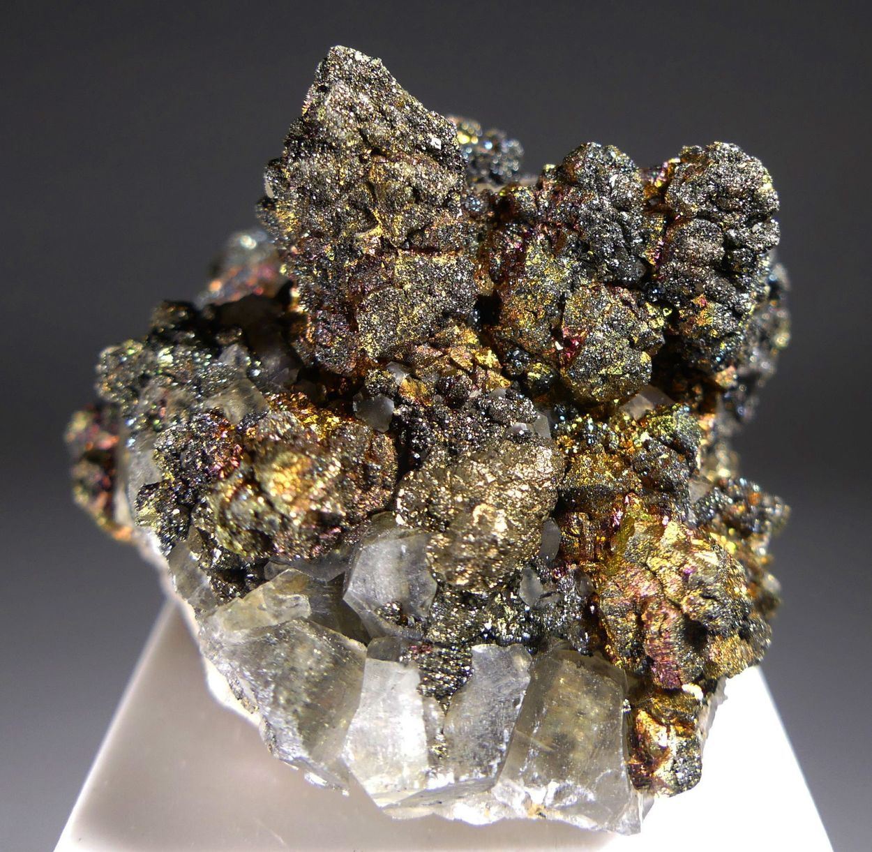 Chalcopyrite On Calcite