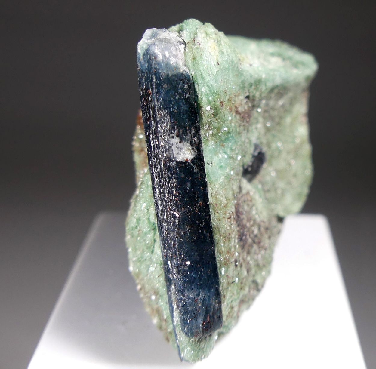 Kyanite On Fuchsite