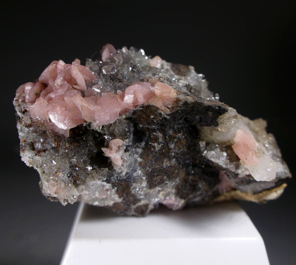 Rhodochrosite With Quartz
