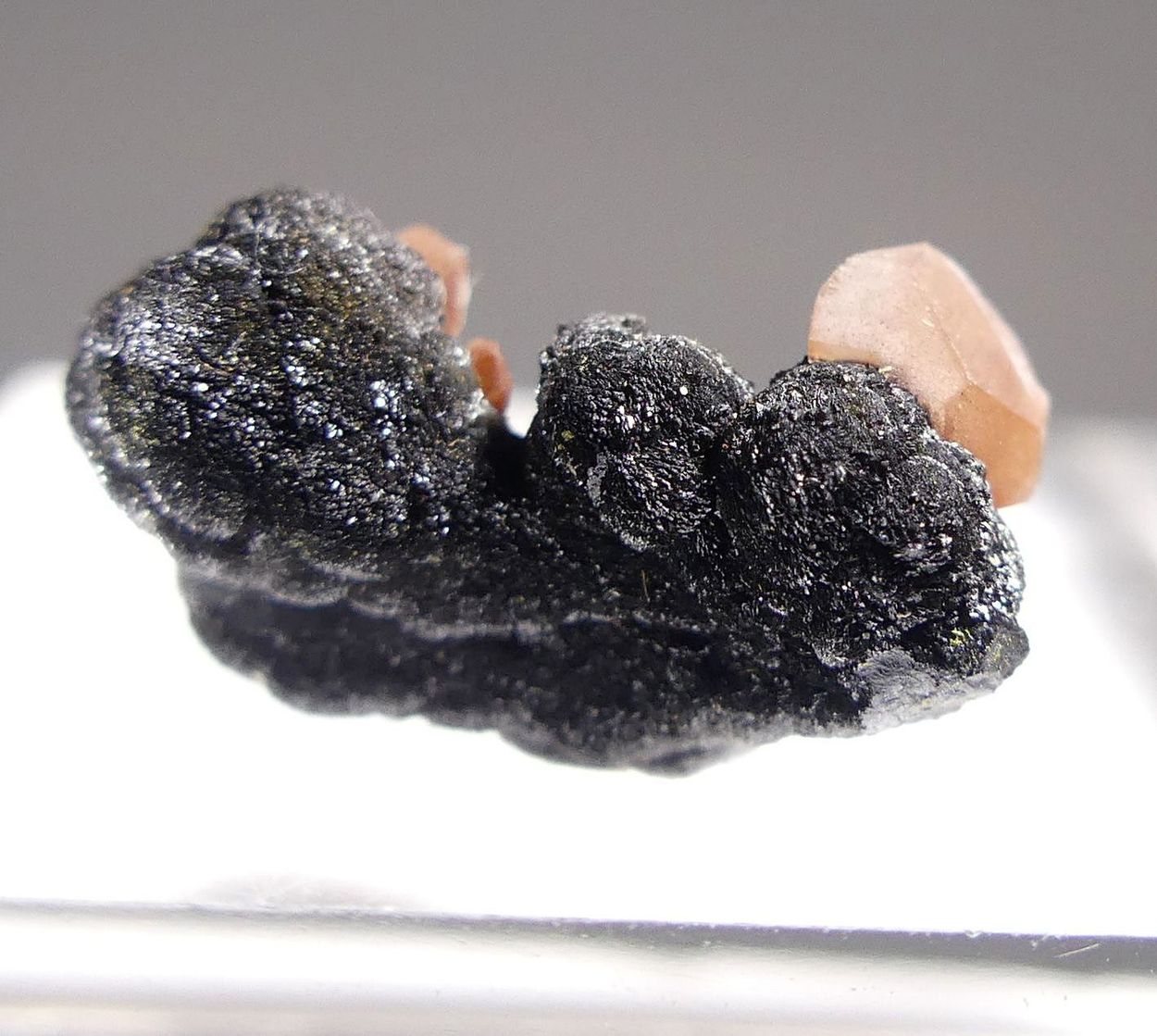 Calcite With Hematite Inclusions On Mottramite