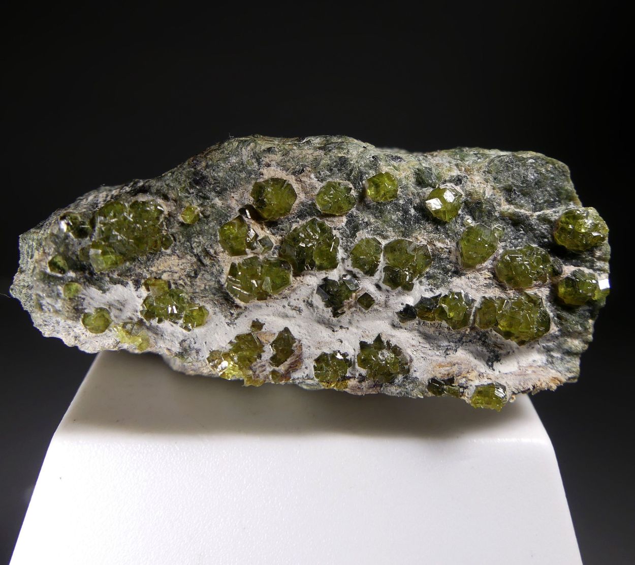 Demantoid