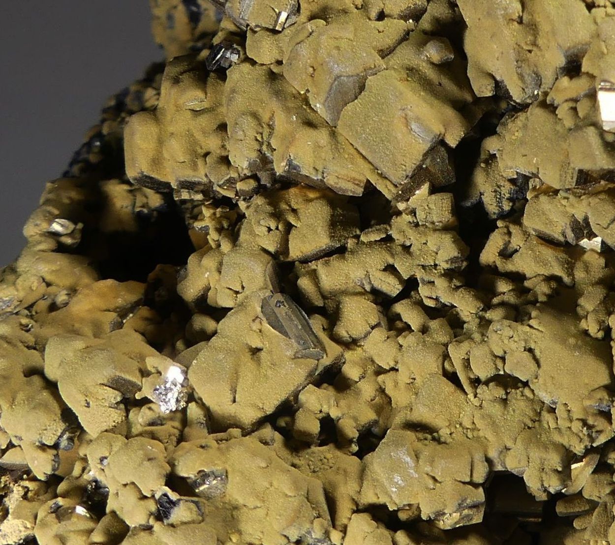 Smithsonite On Pyrite On Sphalerite