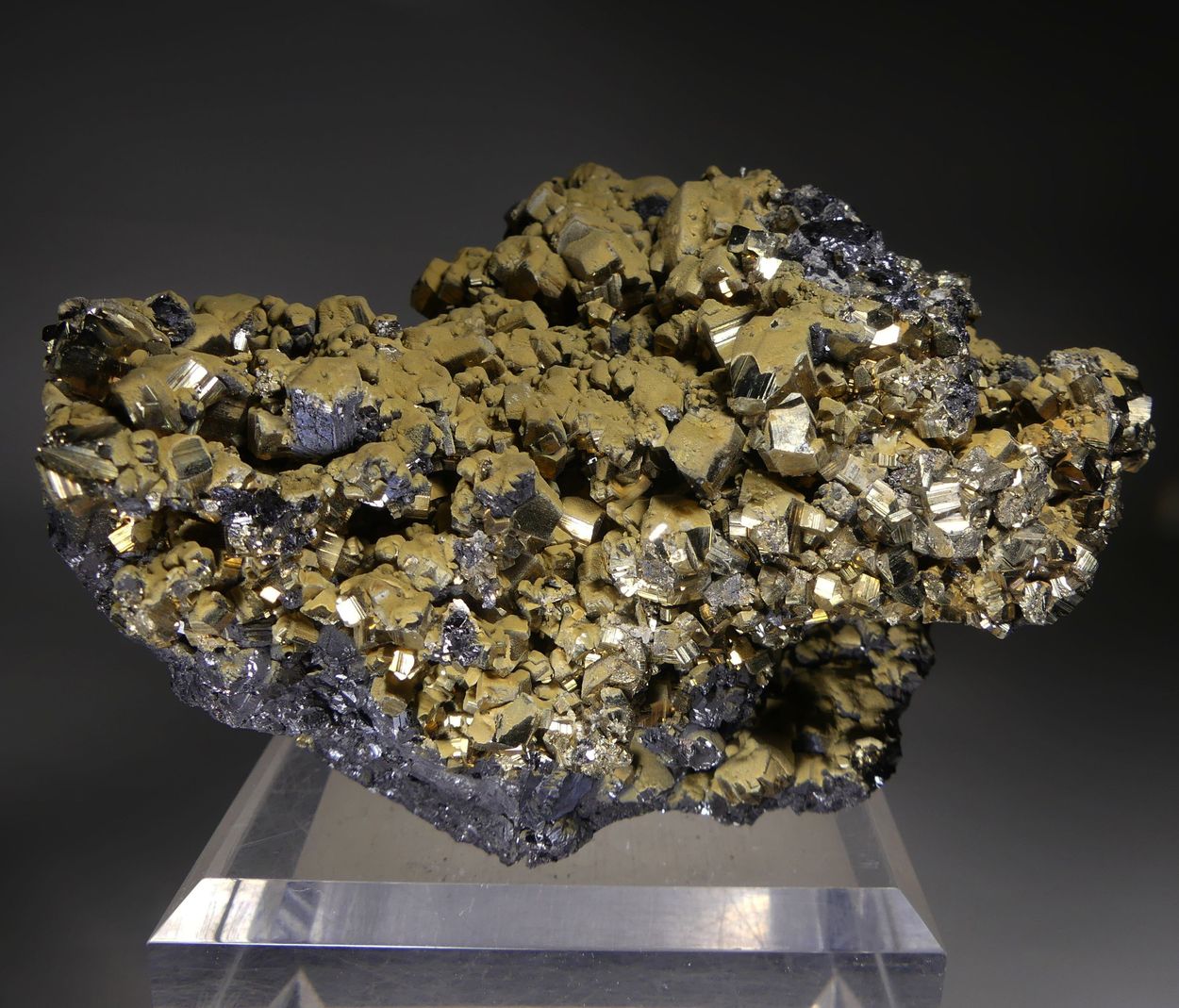 Smithsonite On Pyrite On Sphalerite
