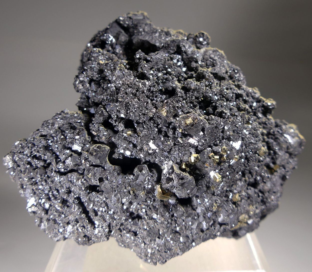 Smithsonite On Pyrite On Sphalerite