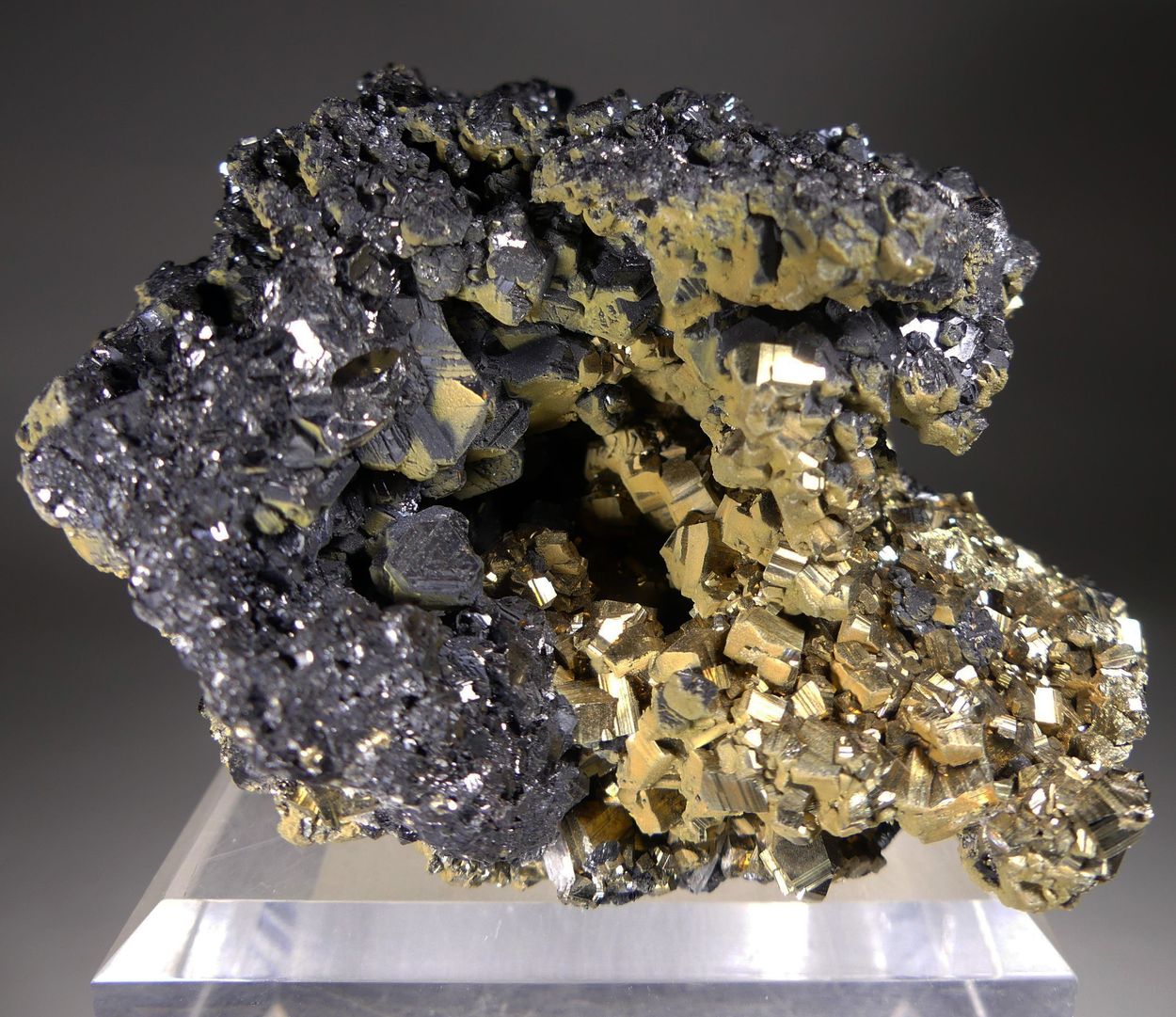 Smithsonite On Pyrite On Sphalerite