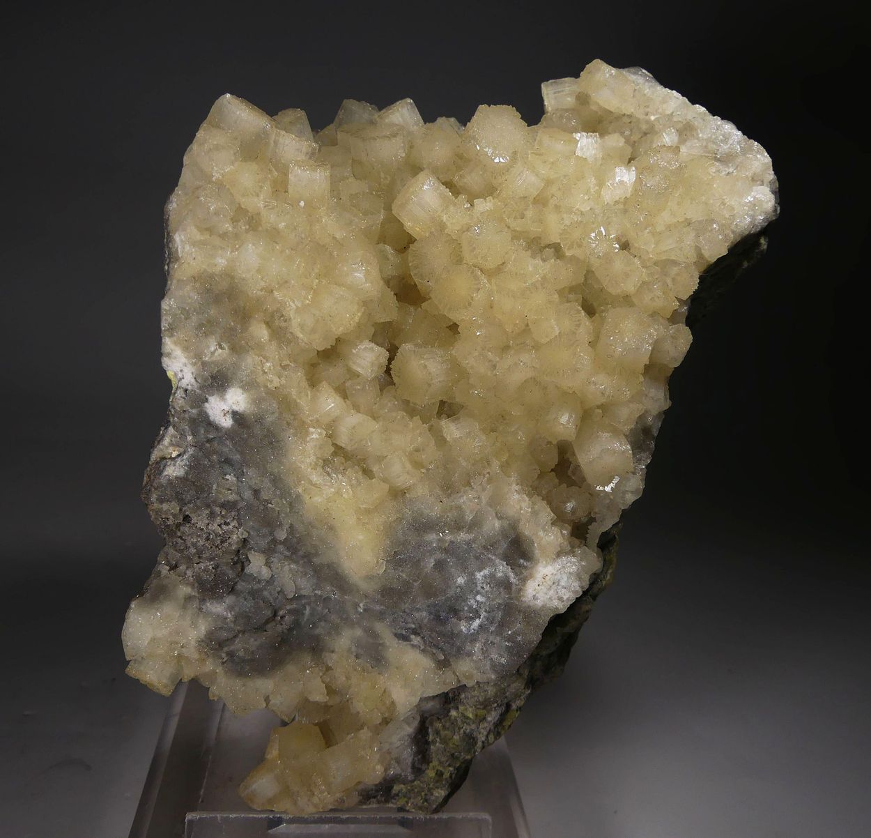 Aragonite With Native Sulphur