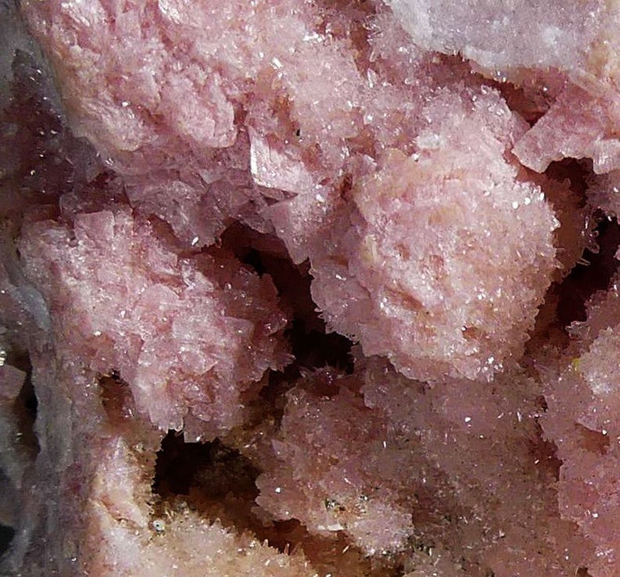 Rhodochrosite Quartz & Sphalerite