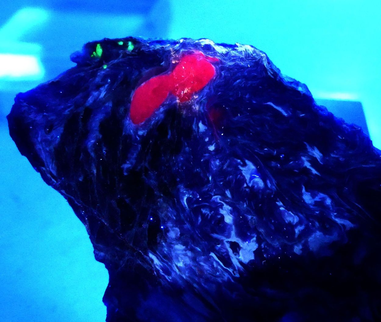 Charoite Fedorite Tinaksite & Calcite