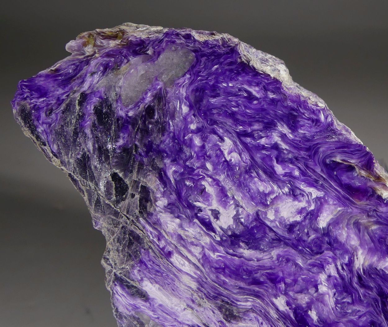 Charoite Fedorite Tinaksite & Calcite