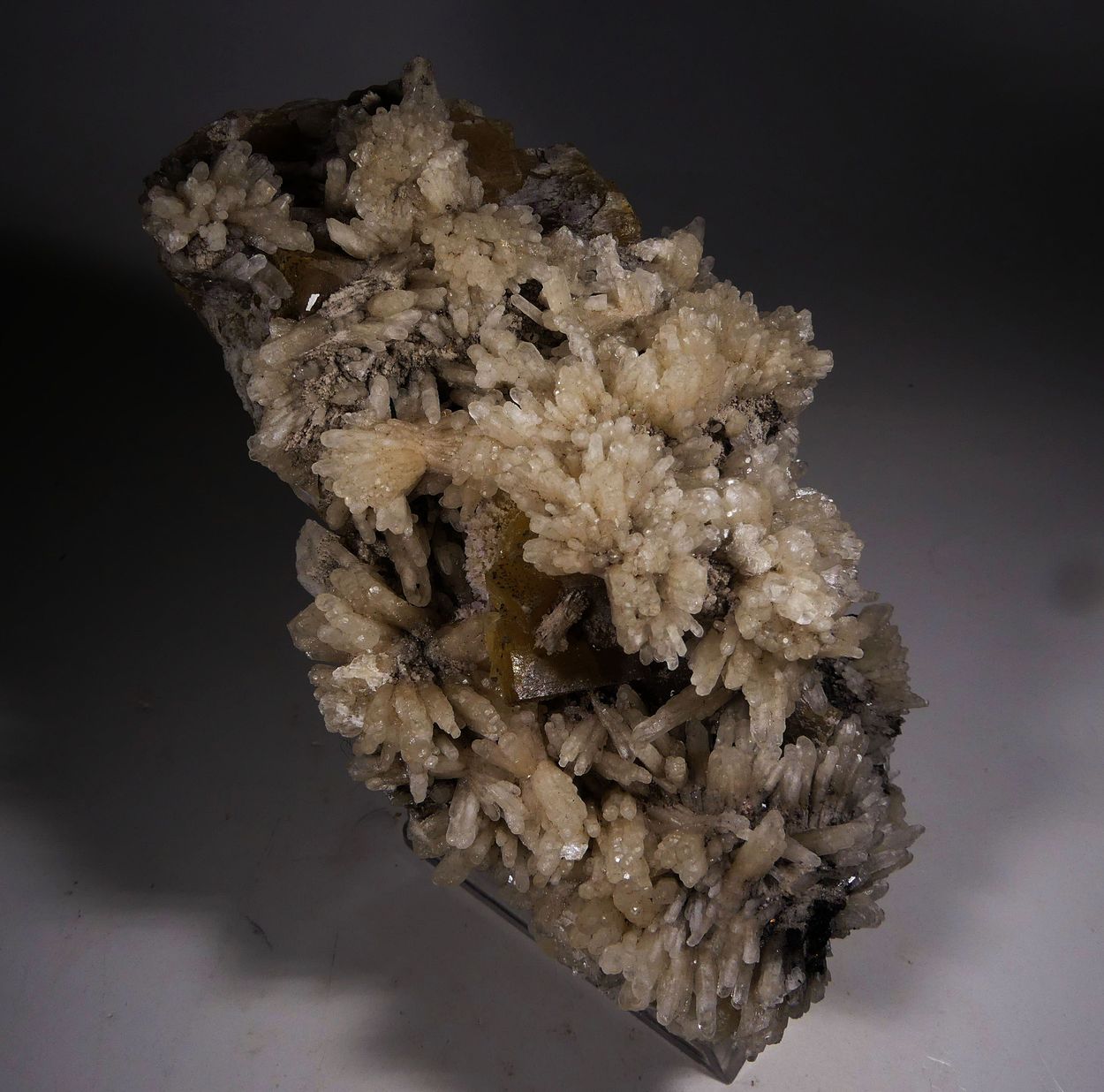 Strontianite On Fluorite