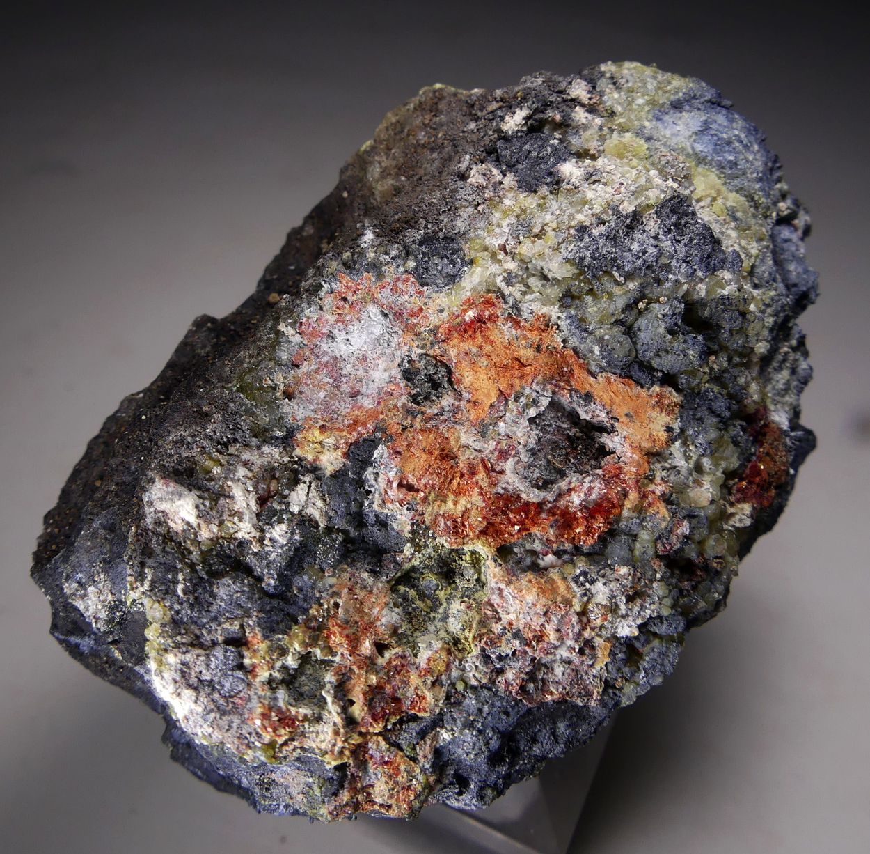 Zincite With Litharge Psm Cerussite & Hydrocerussite