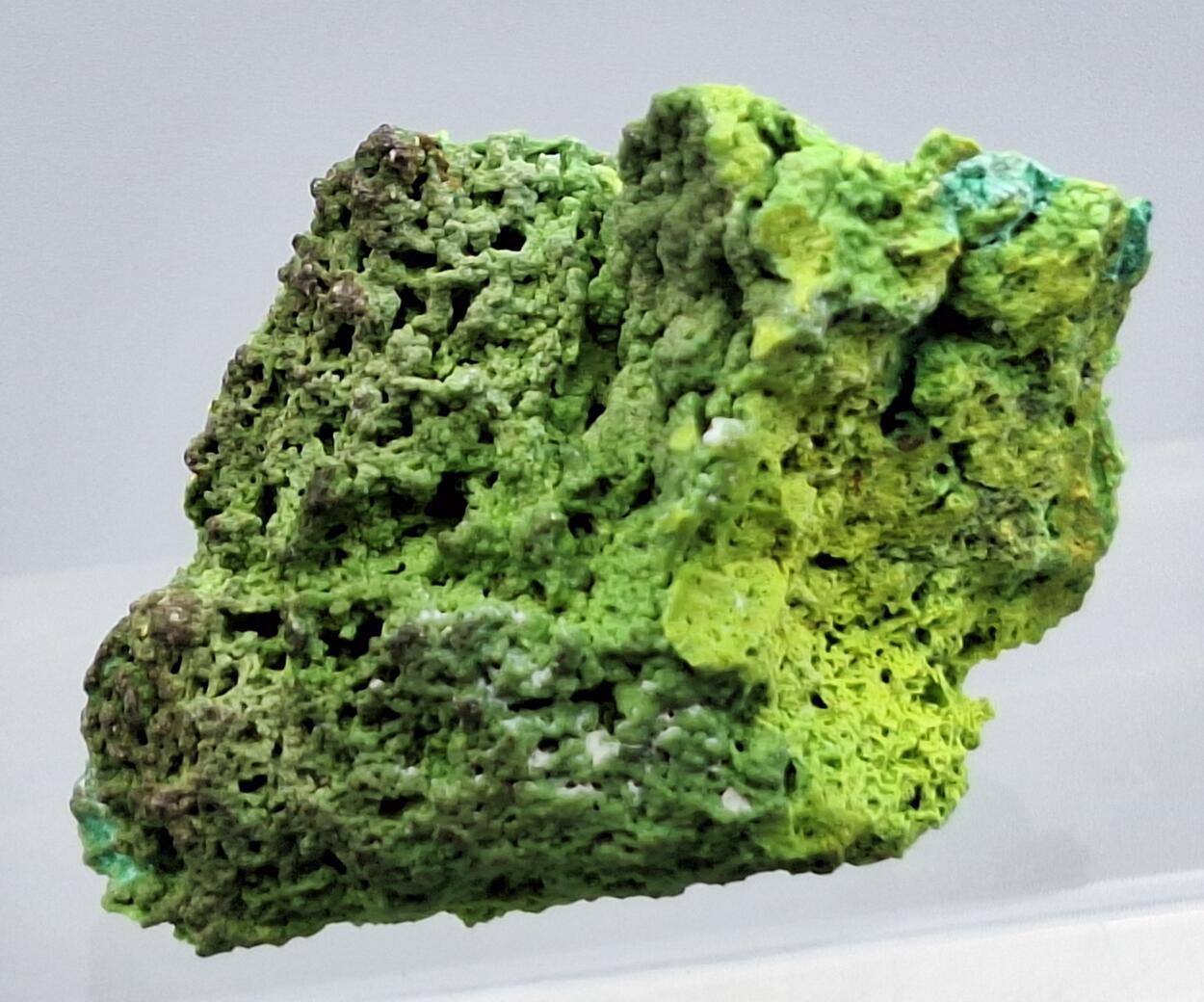Bayldonite Psm Mimetite With Malachite