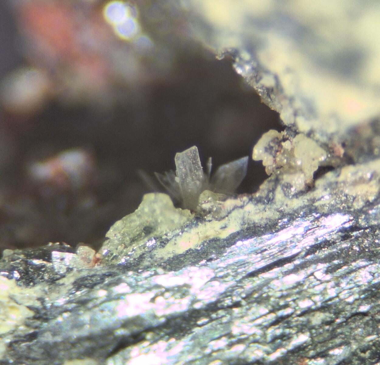 Peretaite Klebelsbergite & Stibnite