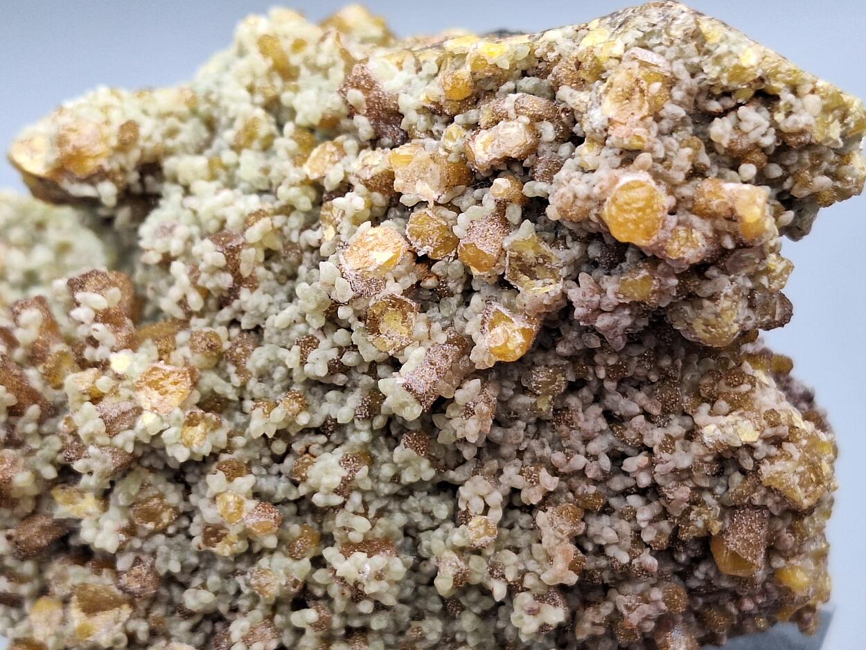 Mimetite & Smithsonite