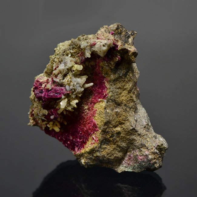 Erythrite