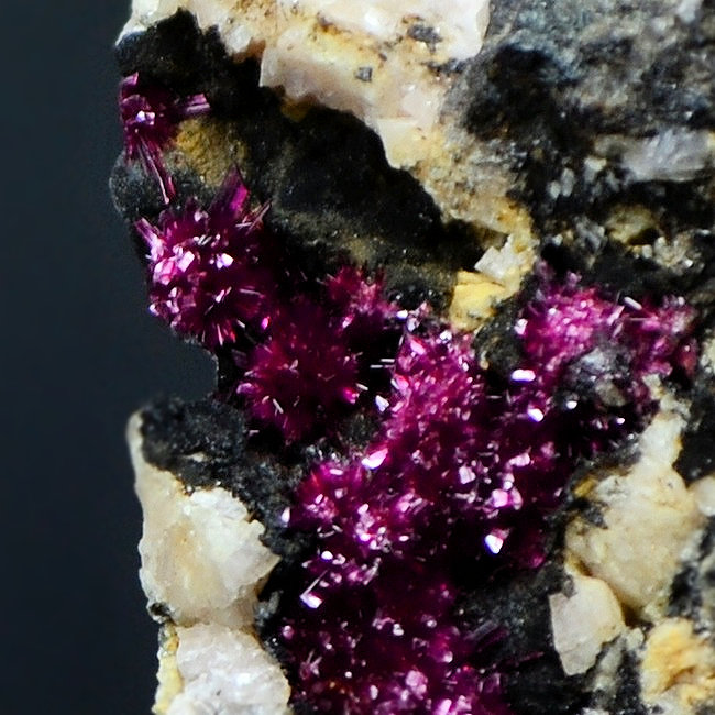 Erythrite