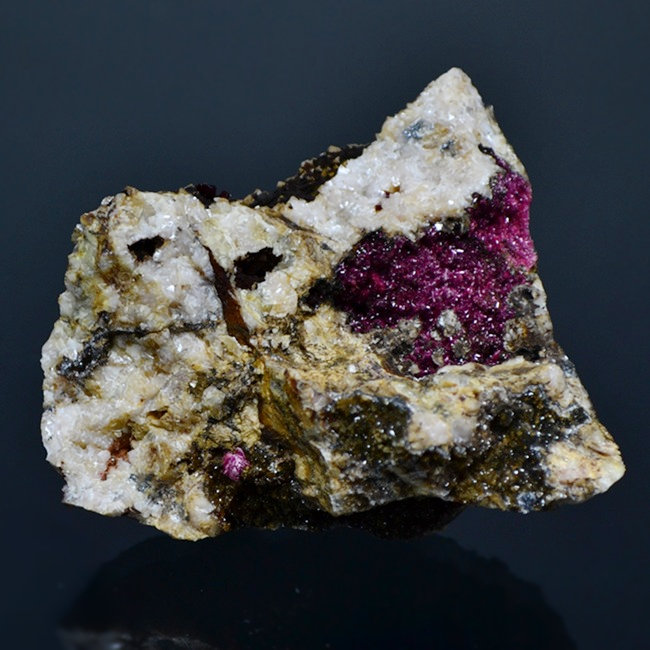 Erythrite