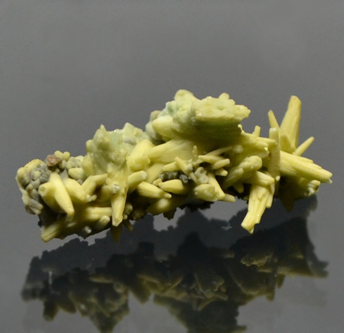 Plumbogummite
