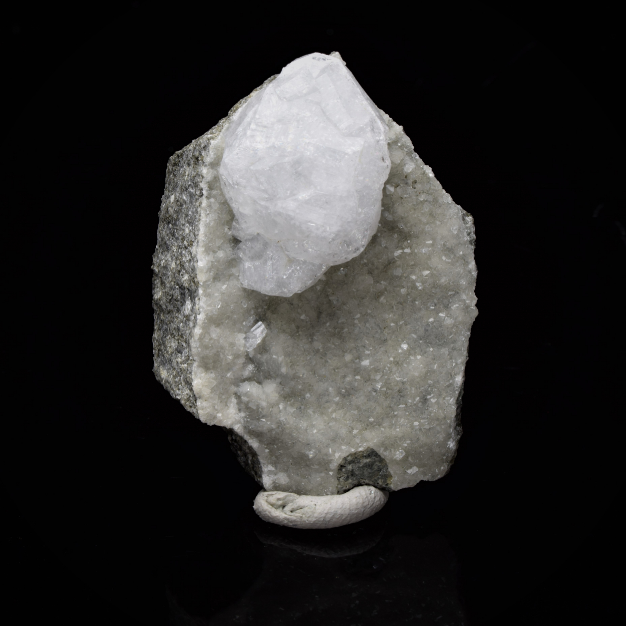 Chabazite & Calcite