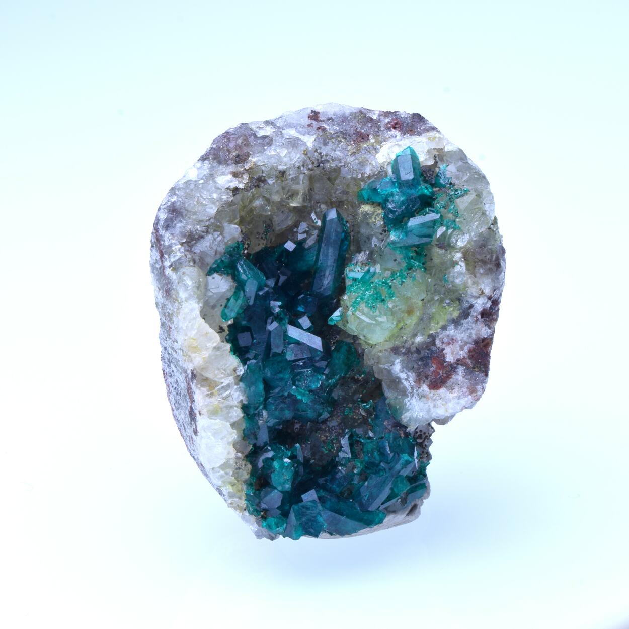 Dioptase & Quartz