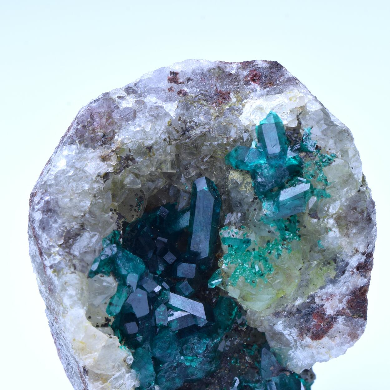 Dioptase & Quartz