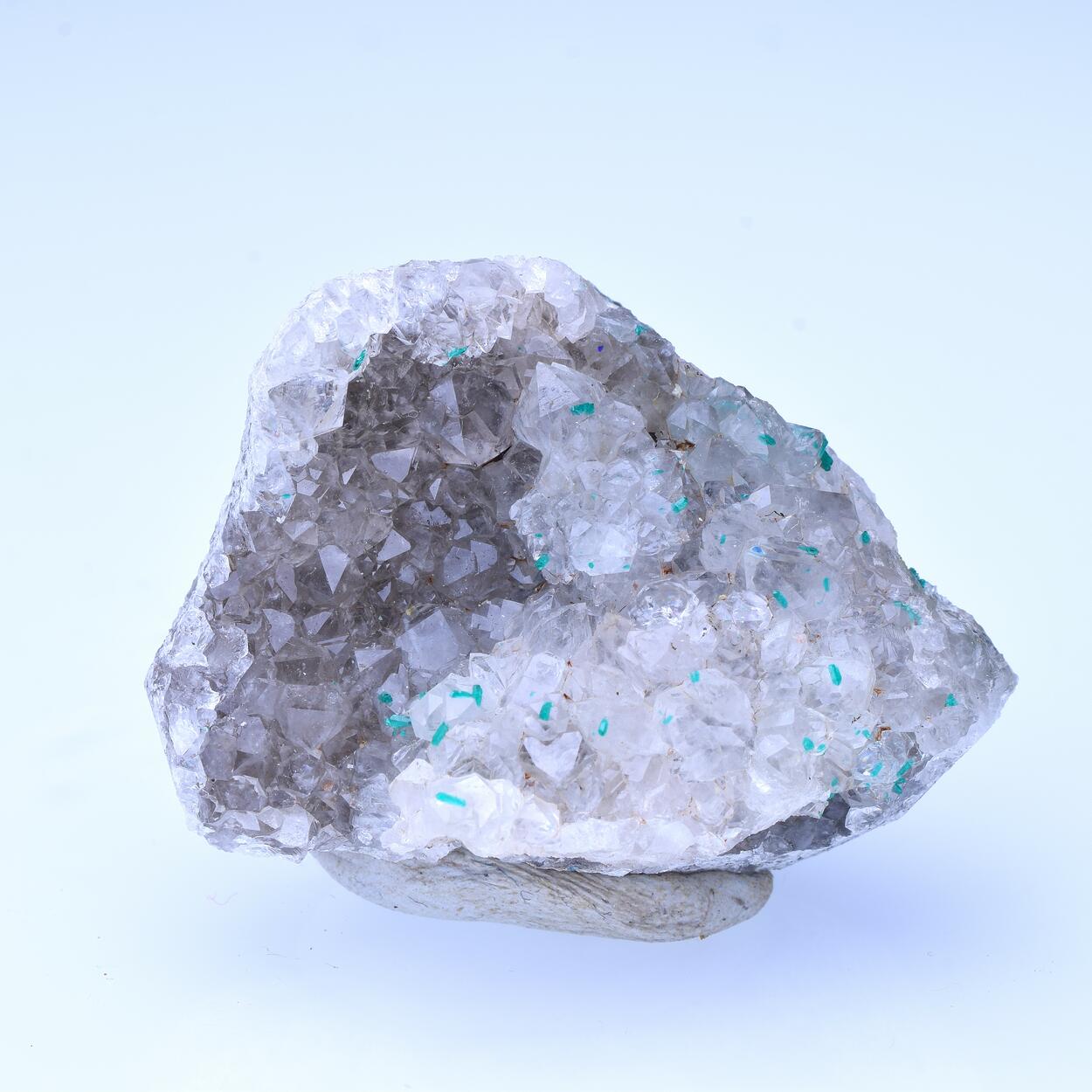 Dioptase & Quartz