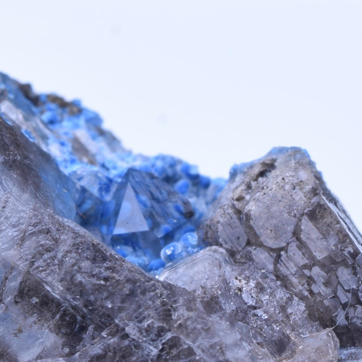 Quartz Plancheite & Calcite