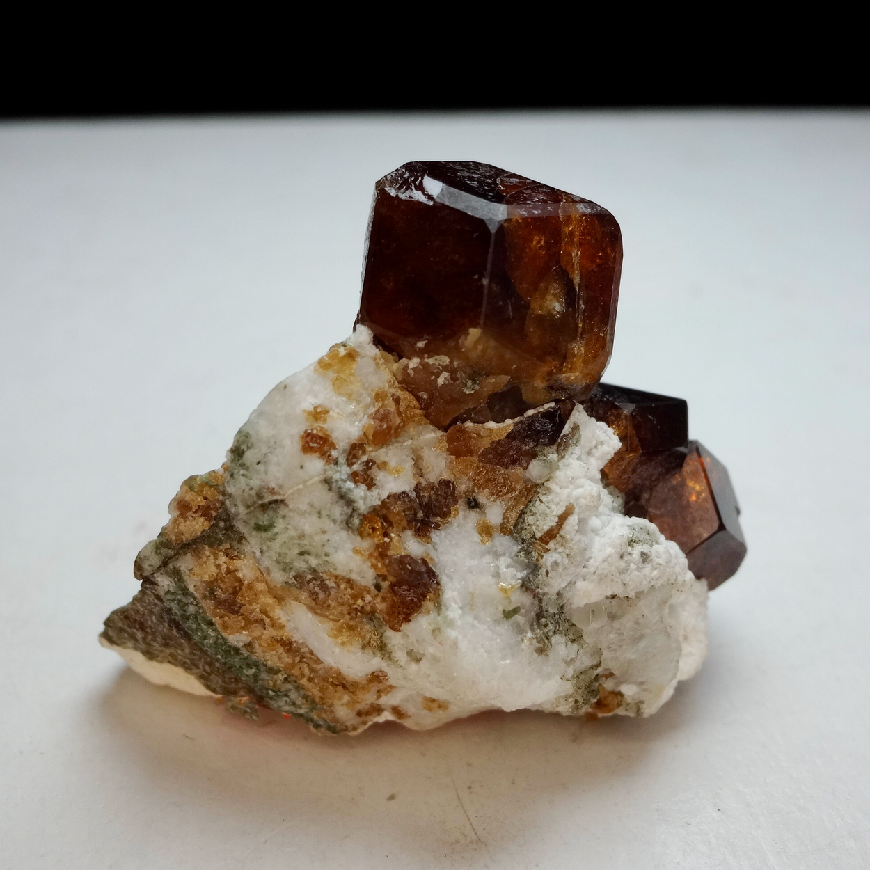 Garnet Var Hessonite