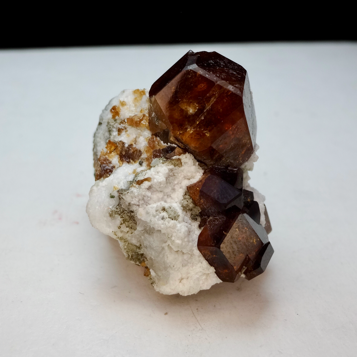 Garnet Var Hessonite