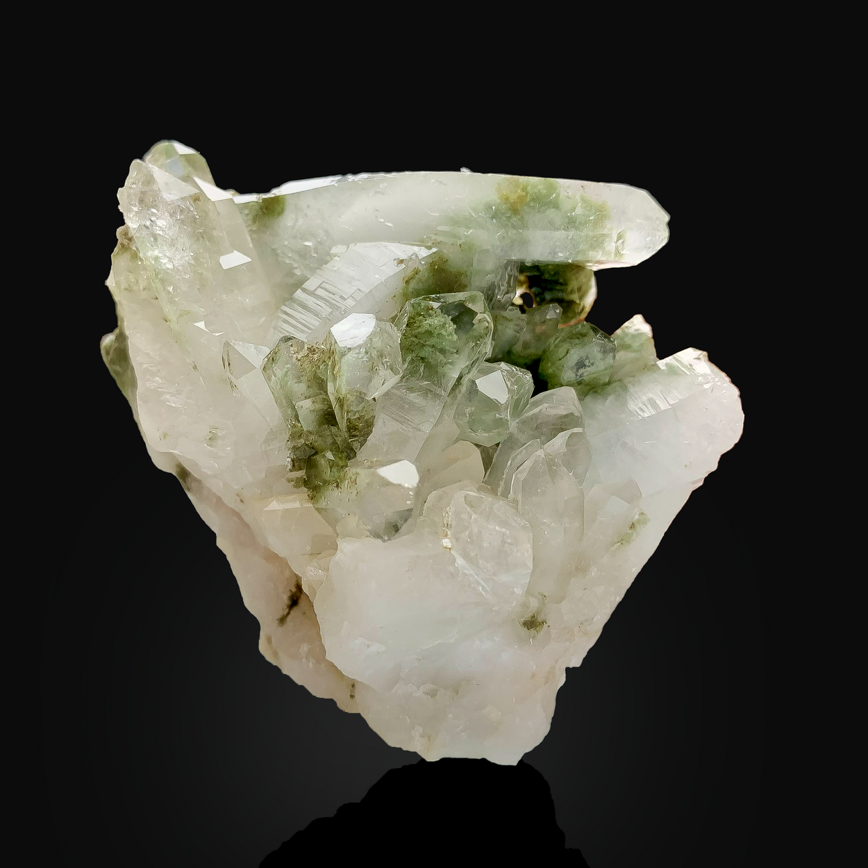 Quartz With Chlorite Inclusions