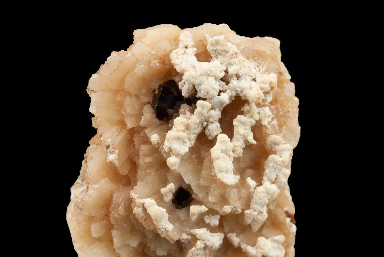 Spessartine On Albite & Aragonite