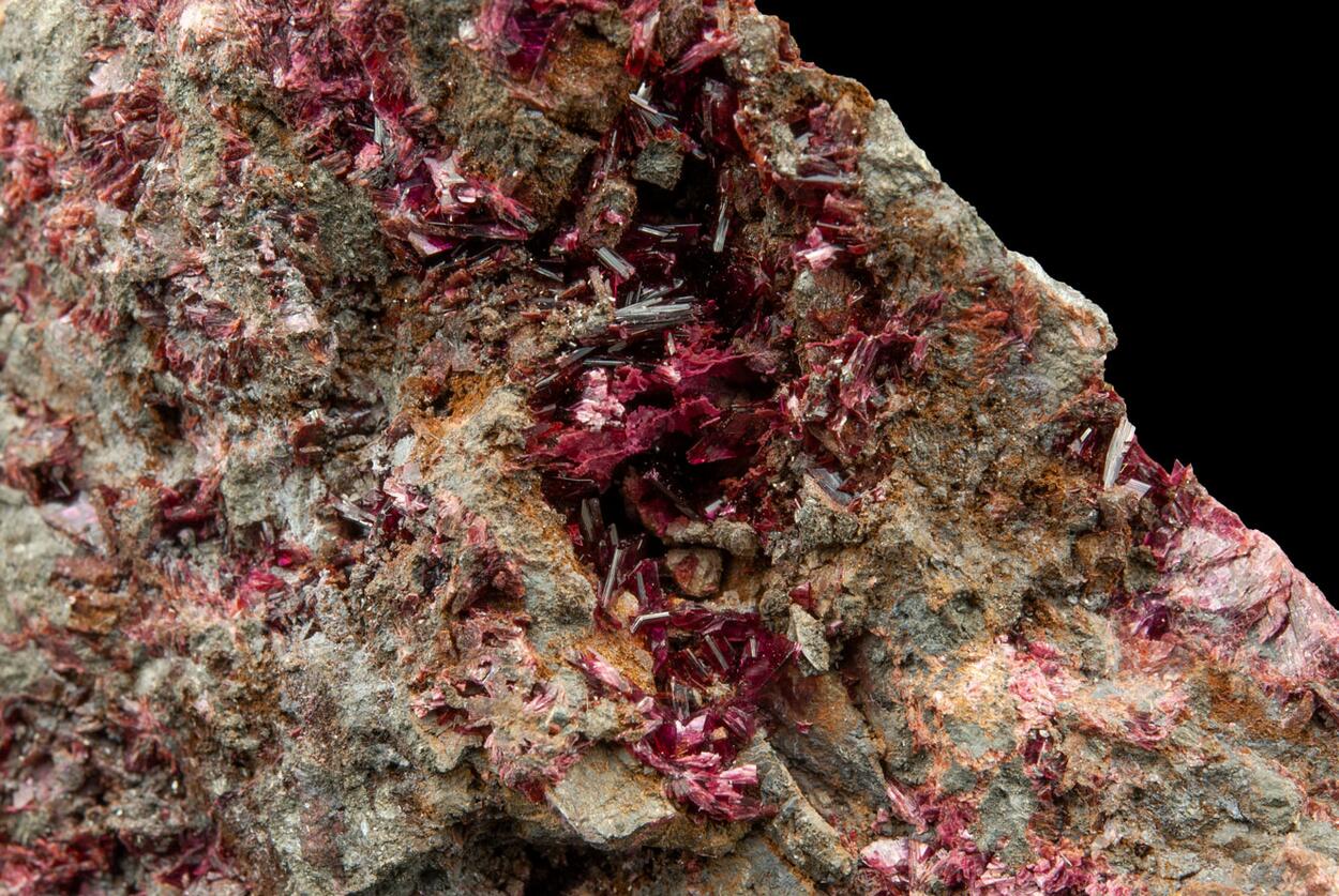 Erythrite On Skutterudite