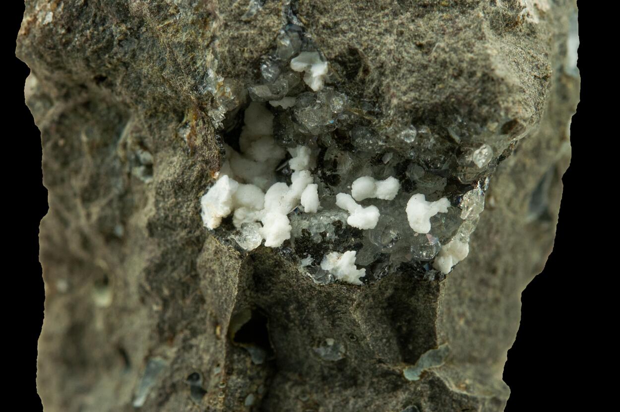 Gonnardite & Analcime