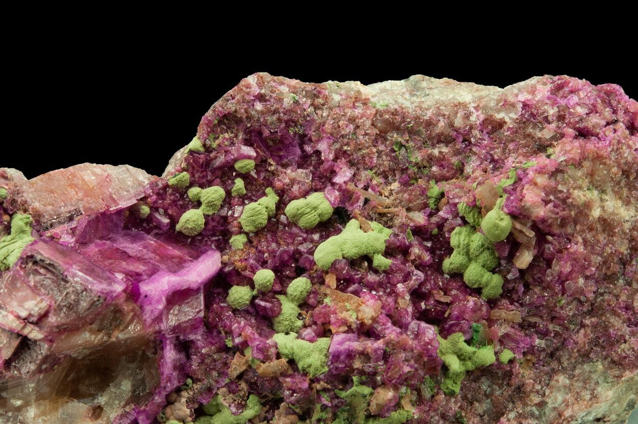 Kolwezite On Cobalt Dolomite