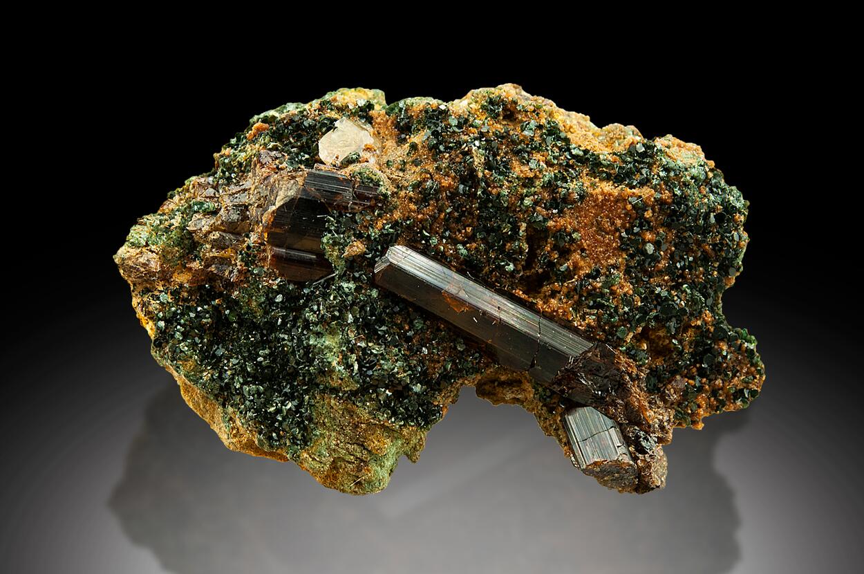 Vesuvianite & Grossular