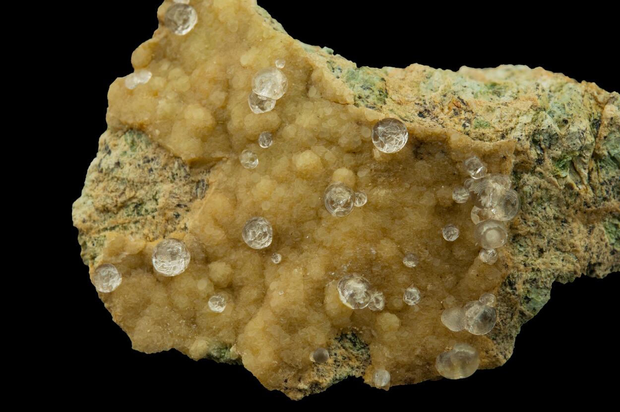 Melanophlogite Magnesite & Volkonskoite