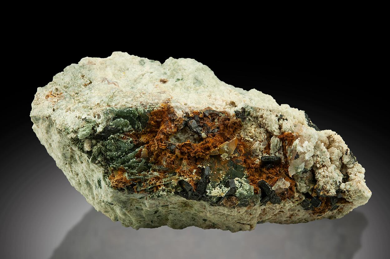 Allanite-(Ce)