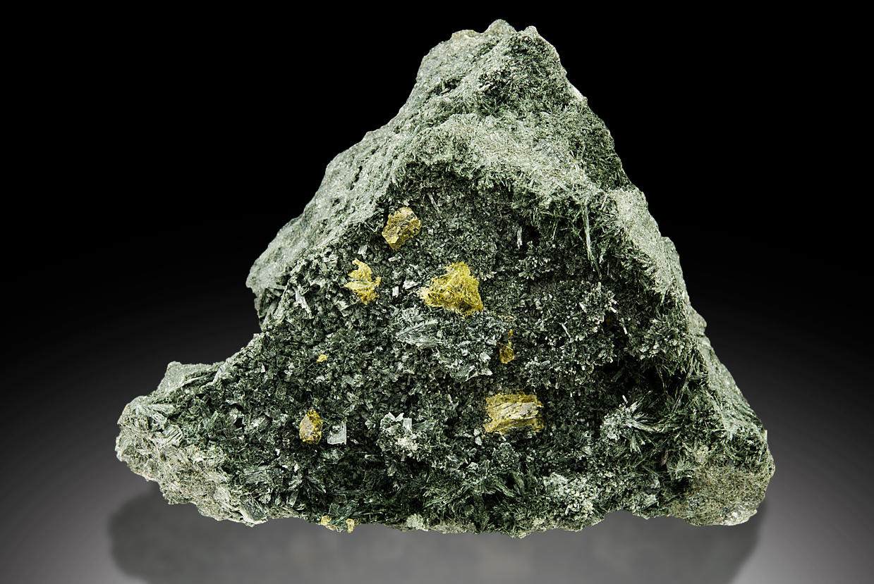 Amphibole Supergroup Var Uralite & Epidote